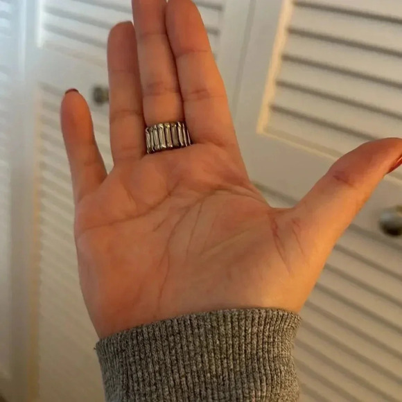 *Final Price* Silver Sparkly Large Pendant Ring - One Size Fits All - Stretchy - Picture 2 of 5